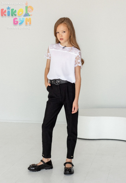 21016 Брюки школьные "Бананы"