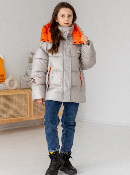 21131 Куртка для девочки Anernuo