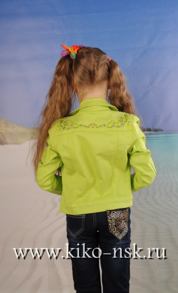 32541-8 Куртка для девочки 