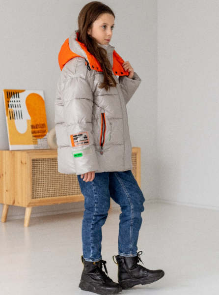 21131 Куртка для девочки Anernuo